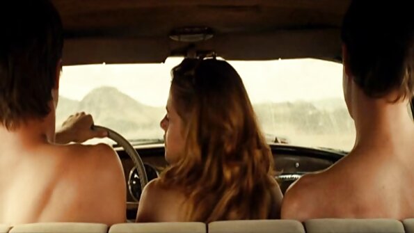 Azğın qaraşın sadəcə sikişmək istəyir