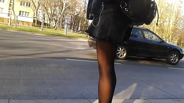 Öldürmək üçün xoruz əmicilər